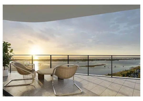 Luxe Apartment On The Broadwater Gold Coast